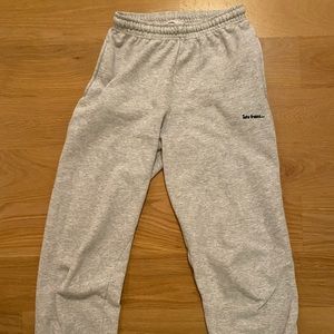 Grey iets frans sweatpants